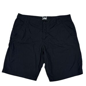Under Armour Men’s Flat Front Shorts Black Pockets HeatGear 38in